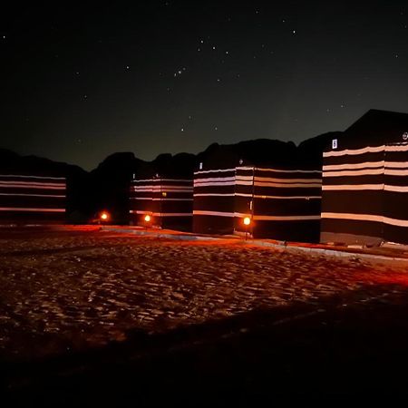 Bedouin Memories Camp Bed & Breakfast Вади Рум Екстериор снимка
