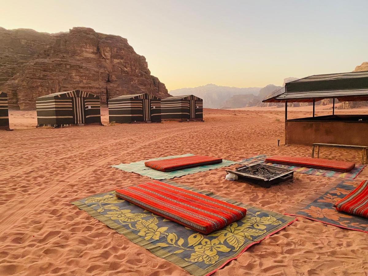 Bedouin Memories Camp Bed & Breakfast Вади Рум Екстериор снимка