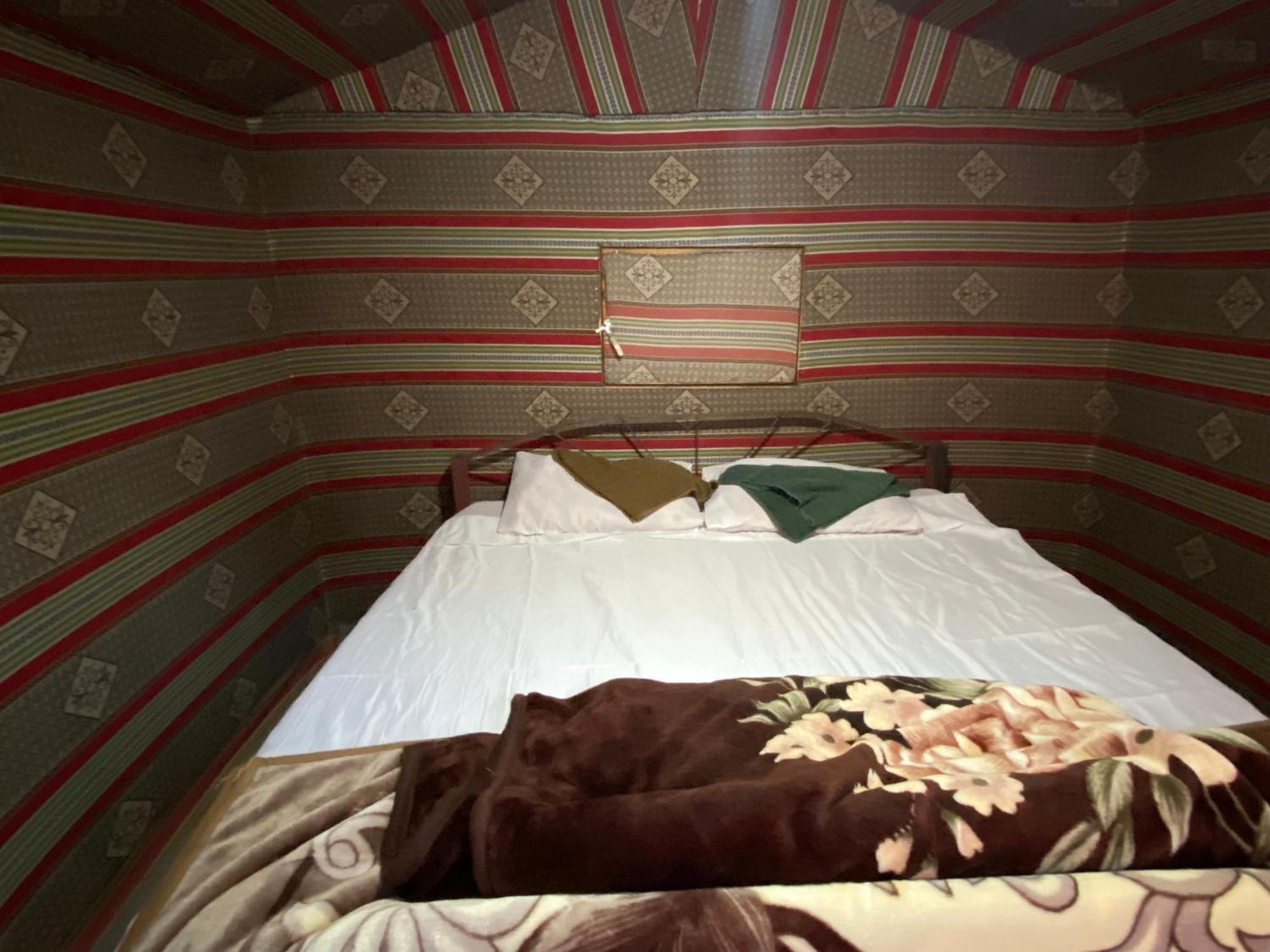 Bedouin Memories Camp Bed & Breakfast Вади Рум Екстериор снимка
