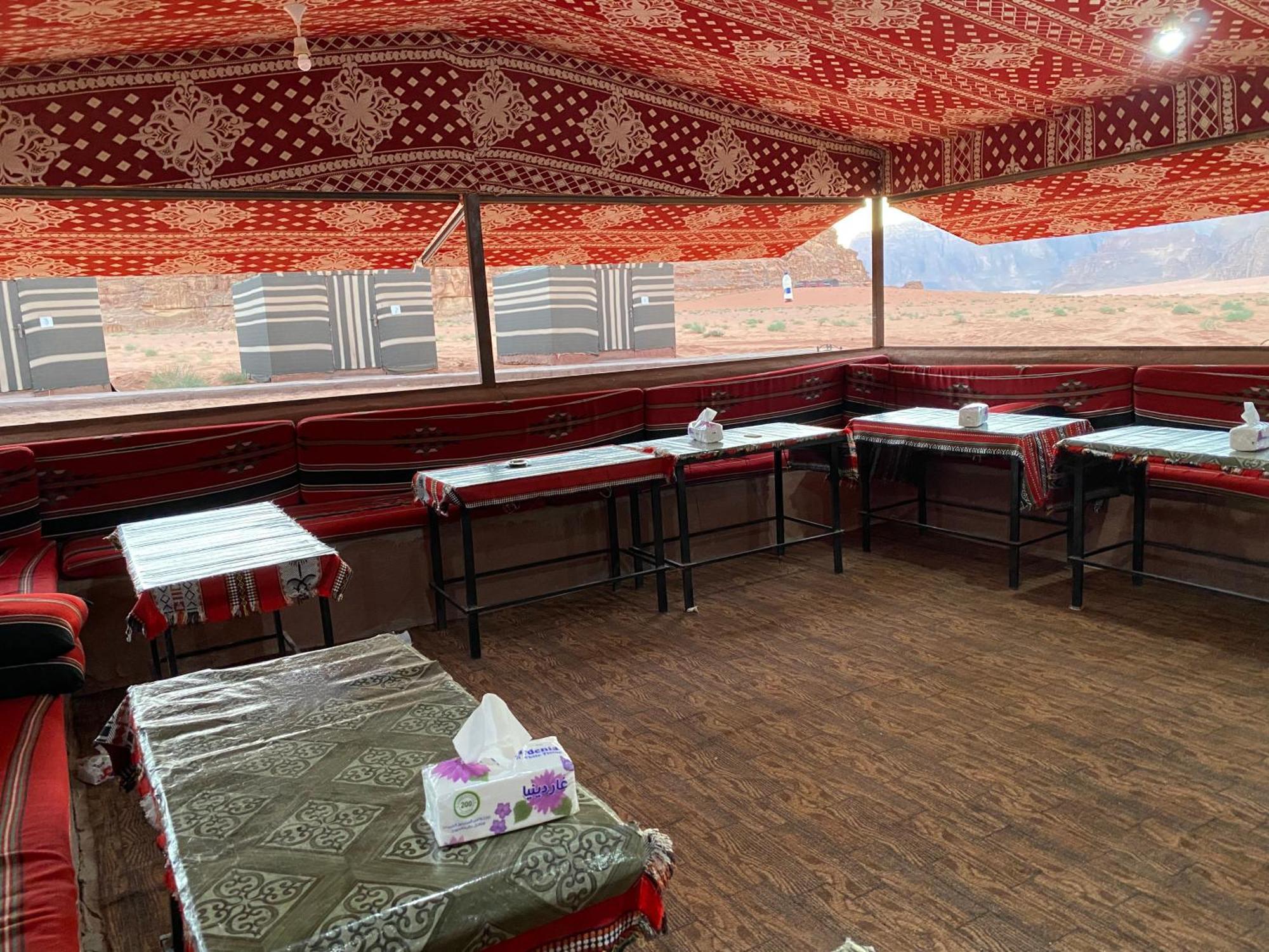 Bedouin Memories Camp Bed & Breakfast Вади Рум Екстериор снимка